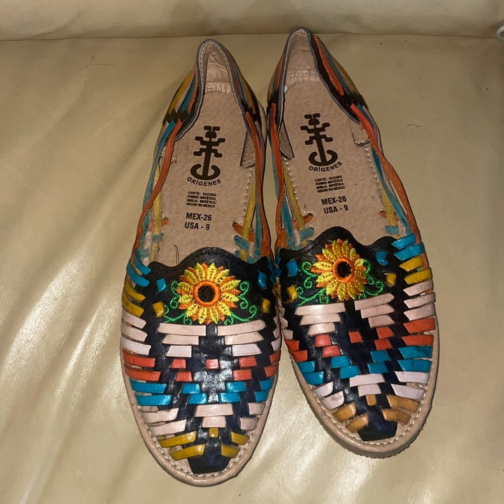 Mexican artisanal shoes